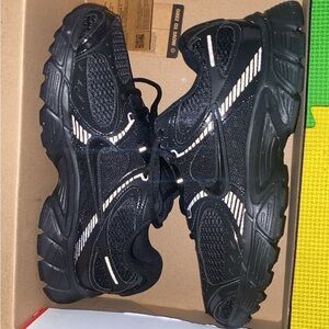 Womens Nike V5 RNR Athletic Shoe - Black / Anthracite / Black